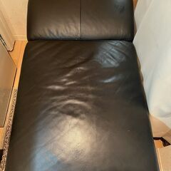 カウチソファー オットマン 一人用ソファー フェイクレザー 黒の画像