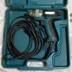 [取引決定]マキタ インパクトドライバー(コード式) 6954の画像