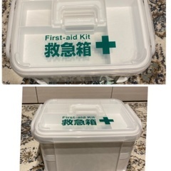 美品　家庭用　救急箱　BOX   仕切りあり　薬箱　ホワイト