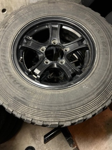 ジムニー用ブロックタイヤ、ホイール付き