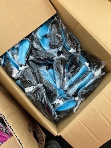 40000円　ネットショップ在庫品処分　ヘアブラシ　靴下