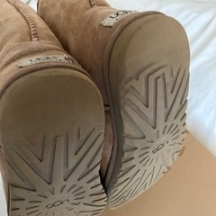 UGG ムートンブーツ　サイズ24センチの画像