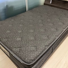 マットレス　セミダブル　国産　美品　ベッド