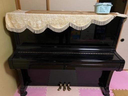 アップライトピアノ
