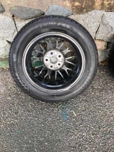 アルミスタッドレスタイヤ205/60R16