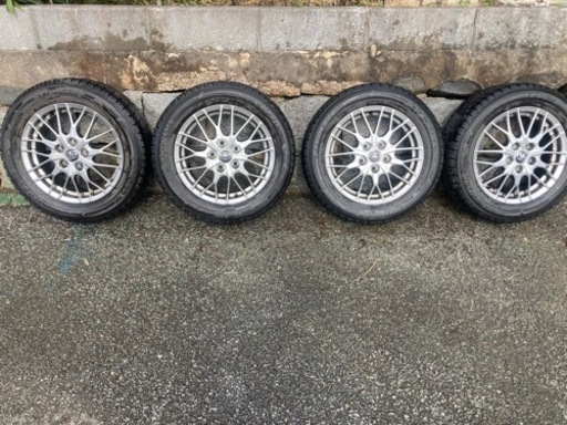 アルミスタッドレスタイヤ205/60R16