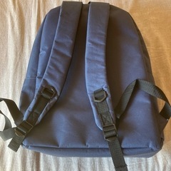 新品、リュックサック　大きめの画像