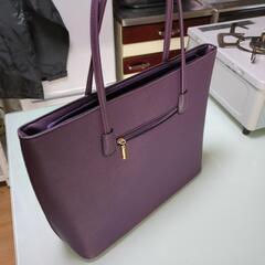 バッグを販売してます。の画像