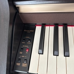 カワイ電子ピアノの画像