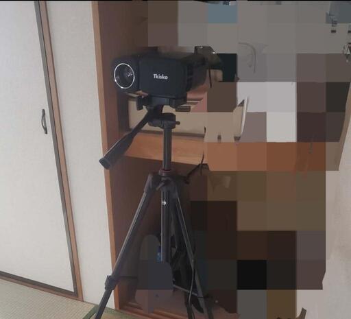 【取引中】家庭用プロジェクター