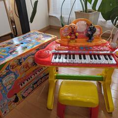 アンパンマン　ミニピアノ