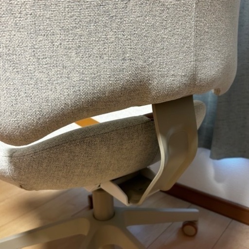 IKEA GRUPPSPELグルッスペル　ゲーミングチェア　可動肘