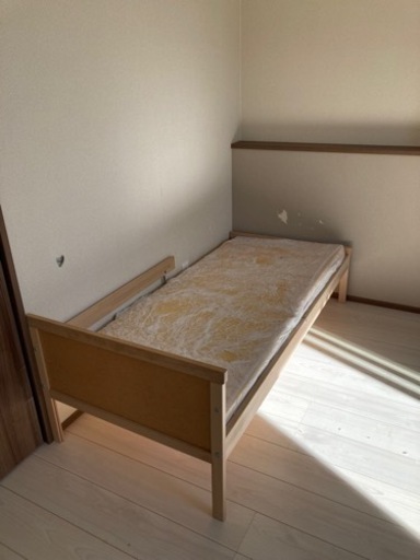 【取引完了です。引取限定】IKEAのベビーベッド　スニーグラル　伊勢崎市連取町