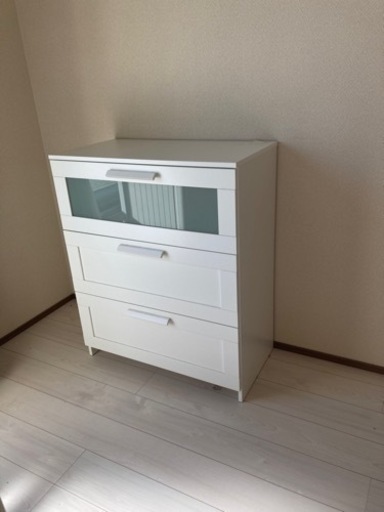 【取引完了。引取限定】IKEAのチェスト　洋服たんす　タンス　収納　ブリムネス　伊勢崎市連取町