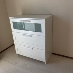 【取引完了。引取限定】IKEAのチェスト　洋服たんす　タンス　収...