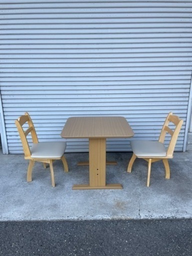 ダイニングテーブル　2人掛け　回転椅子　セット