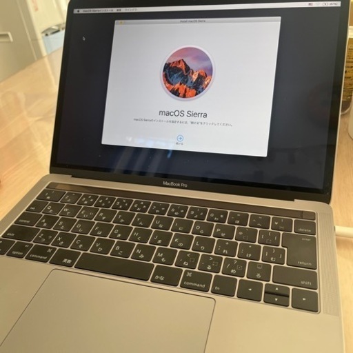 ジャンク品MacBook Pro 2016 touch bar 美品 箱無し。受付終えました。