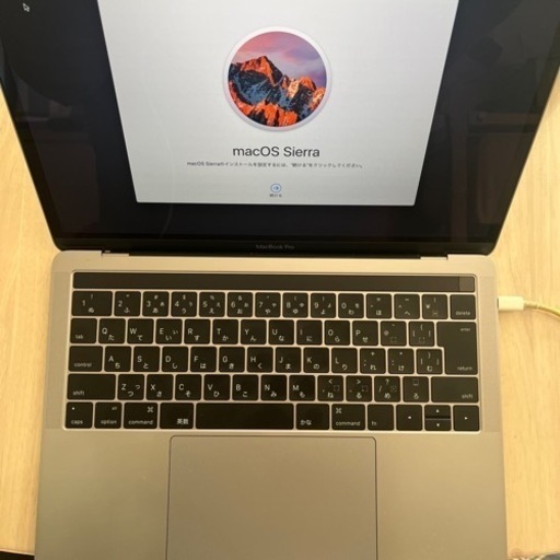 ジャンク品MacBook Pro 2016 touch bar 美品 箱無し。受付終えました。