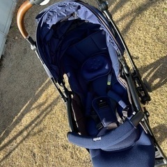 アップリカ　ベビーカー　ラクーナビッテクッションの画像