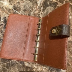 ルイヴィトン手帳の画像
