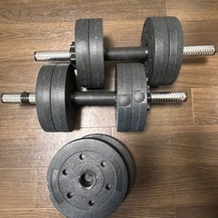 【商談中】トレーニングベンチ　ダンベルセットの画像