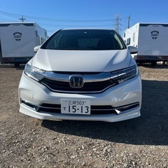 シャトル