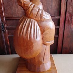 仏像？　木彫りの布袋の画像