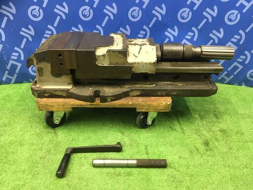 【エコツール 知立店】〇TSUDAKOMA/津田駒 200mm油圧マシンバイス VH-200?   ITQJXZNEK0U8【愛知県/知立市/工具】