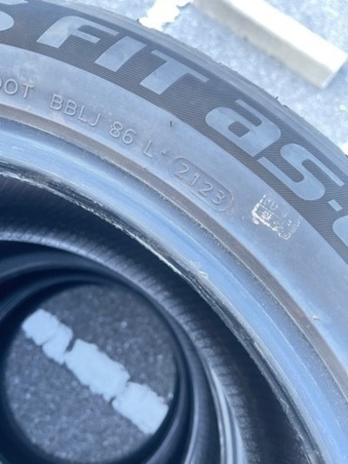 ほぼ新品！！235/50R18 サマータイヤ