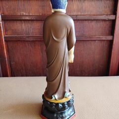 仏像　木彫りの阿弥陀如来立像の画像
