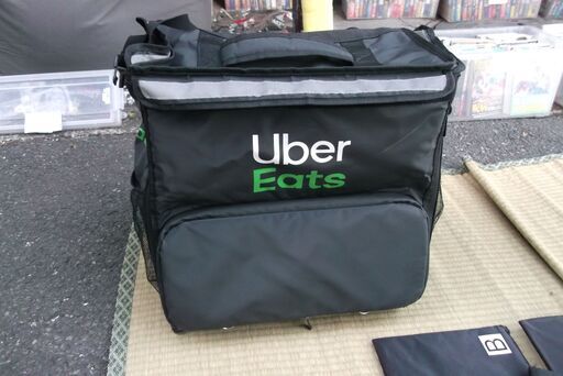 Uber Eats 配達用バッグ ウーバーイーツ　1年ほど使ったそうです