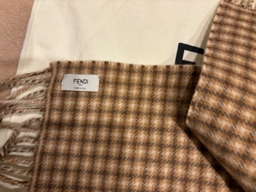 FENDI マフラー