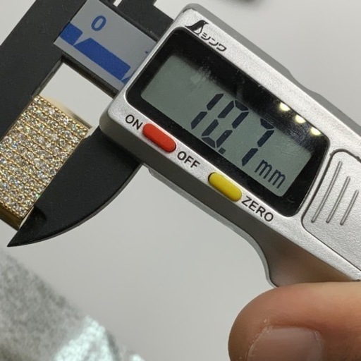 売り切れました。K18 18金　ダイヤモンドリング　印台リング　12.5g 約21号　 0.95ct