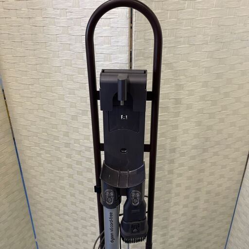 中古Dyson ダイソン　クリーナースタンド　掃除機スタンド　V6 純正ブラシ