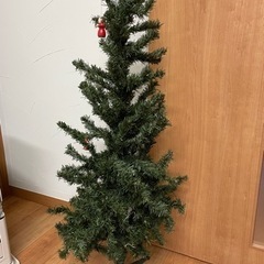 クリスマスツリー差し上げます