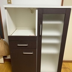 食器棚　コンセント付き　引き取り限定！