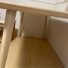 IKEA ダイニングテーブルの画像