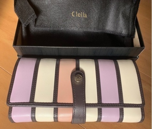 長財布　Clelia