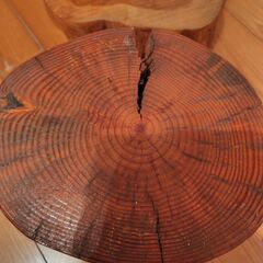 木の土台の画像
