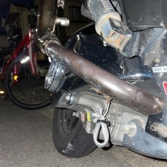 アドレスv125gベリアルマフラーの画像