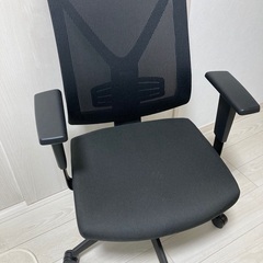 お話中　昇降式チェア