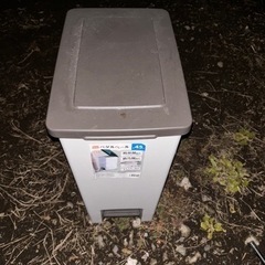 ゴミ箱