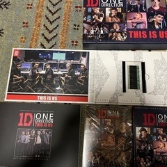 【ONE DIRECTION】9点セット　ポスター、DVDブックレット、シールなどの画像