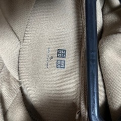 ユニクロ　UNIQLO パーカーの画像