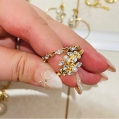 アクセサリーたくさん❤️ ピアス　髪留め　指輪などの画像