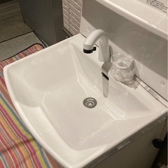 洗面化粧台 600mm 陶器製ボウル シングルレバーシャワー曇り止めヒーター付の画像