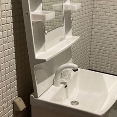 洗面化粧台 600mm 陶器製ボウル シングルレバーシャワー曇り止めヒーター付の画像