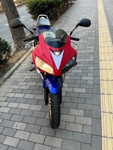 【HONDA CBR125R】　好調　希少　人気カラー　小型ミッション