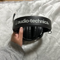 【値下】オーディオテクニカ　ヘッドフォンの画像