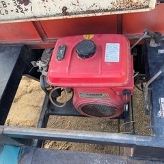 セル付きステンレスダンプ運搬車の画像